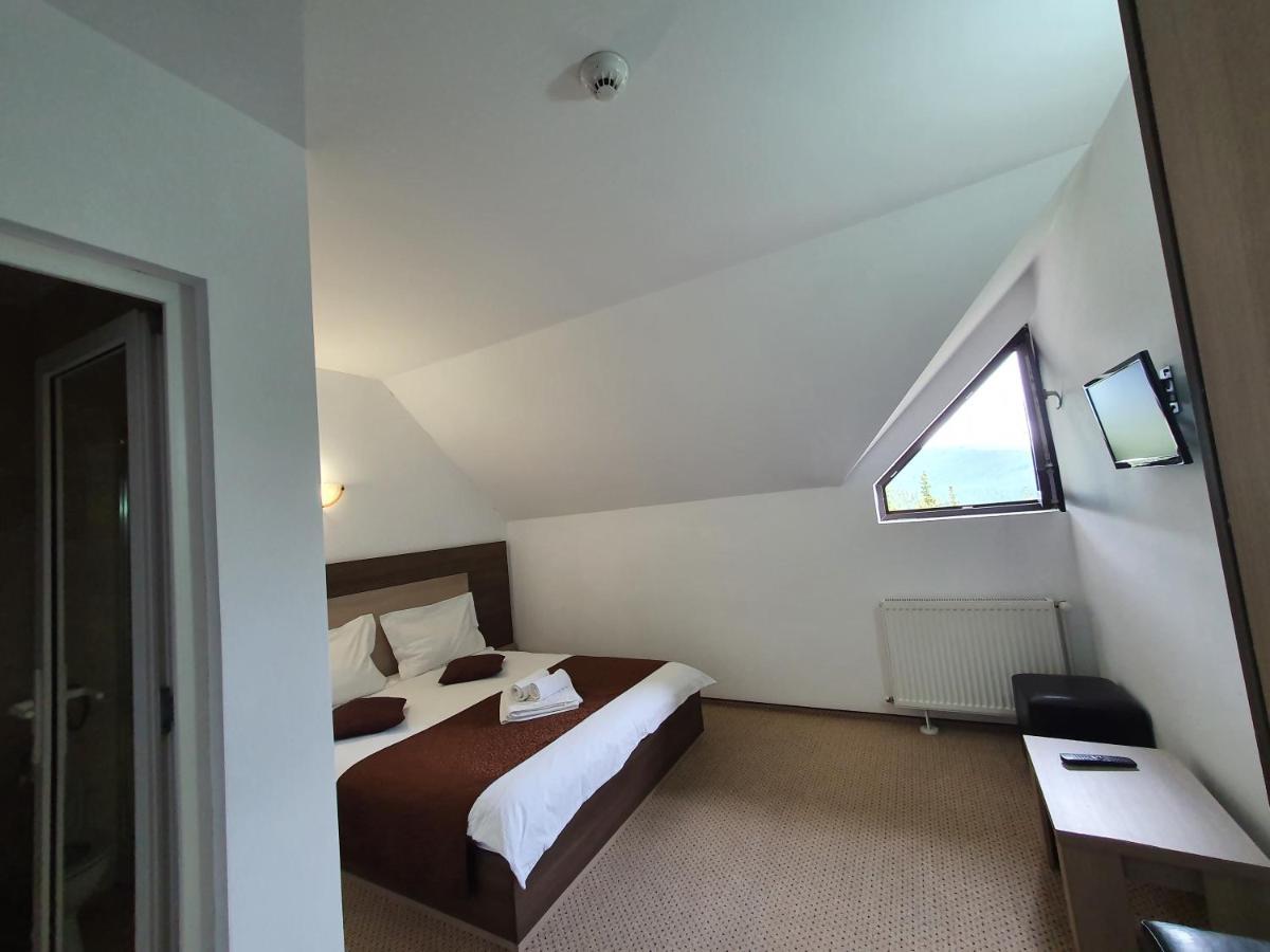 Vila Ozon Ranca Exteriör bild
